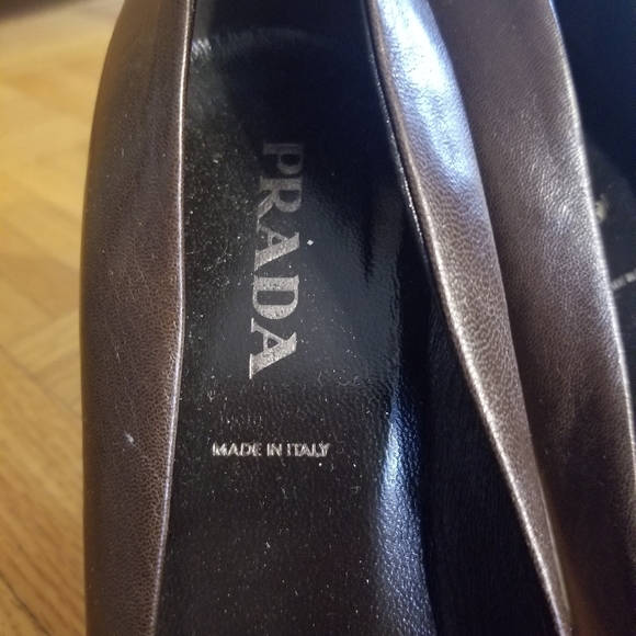 Shoes - Picture 5 of 5